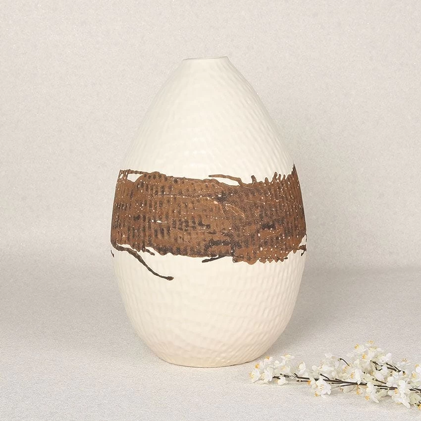 Nilo Vase, White & Brown – Large, 27.5x42 Cms 1 Nilo Vase, White & Brown – Large, 27.5x42 Cms