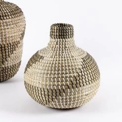 Medici Vase, Black - 28x30 Cm